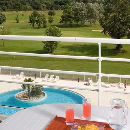 Charming With Dishwasher Located At A Golf Course