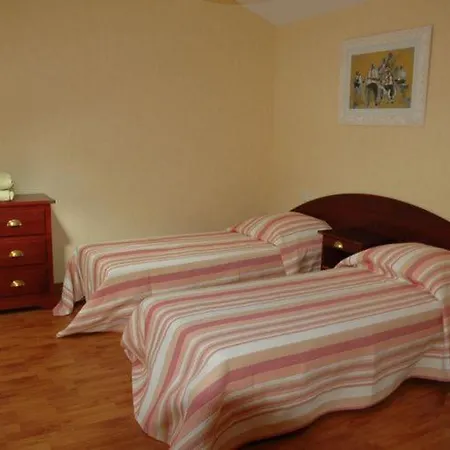 Charming With Dishwasher Located At A Golf Course *