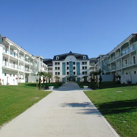 Charming With Dishwasher Located At A Golf Course Appartement LʼAiguillon-sur-Vie